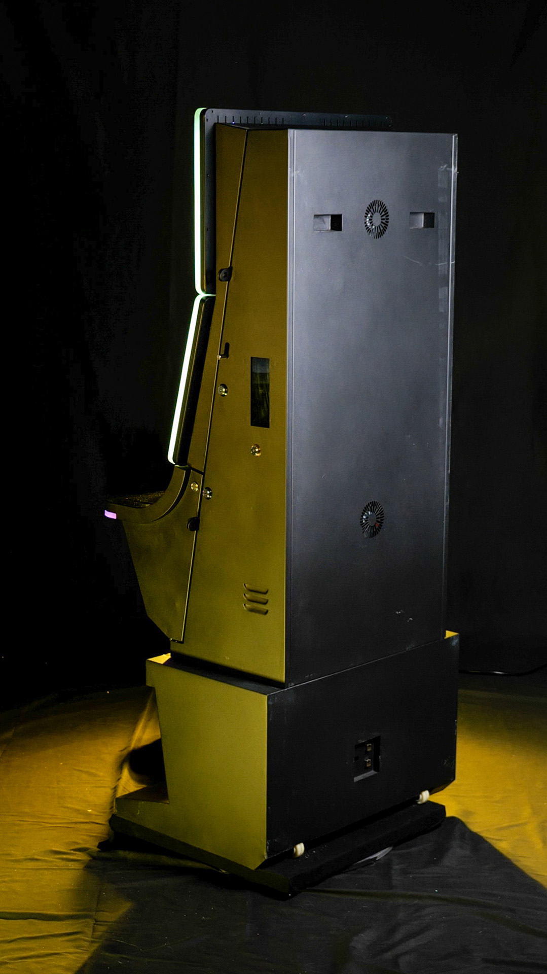 27 dual rear three quarters rear 2