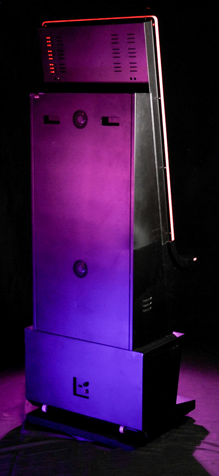 43 vert three quarter rear