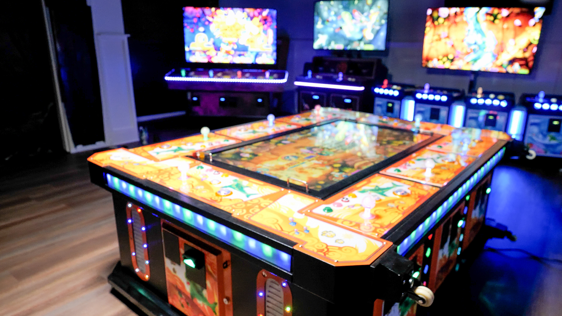 8 fish three quarter view